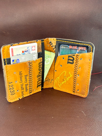 Bifold Wilson Baseball Card Wallet – Hand‑Stitched from a vintage Barry Bonds Baseball Glove